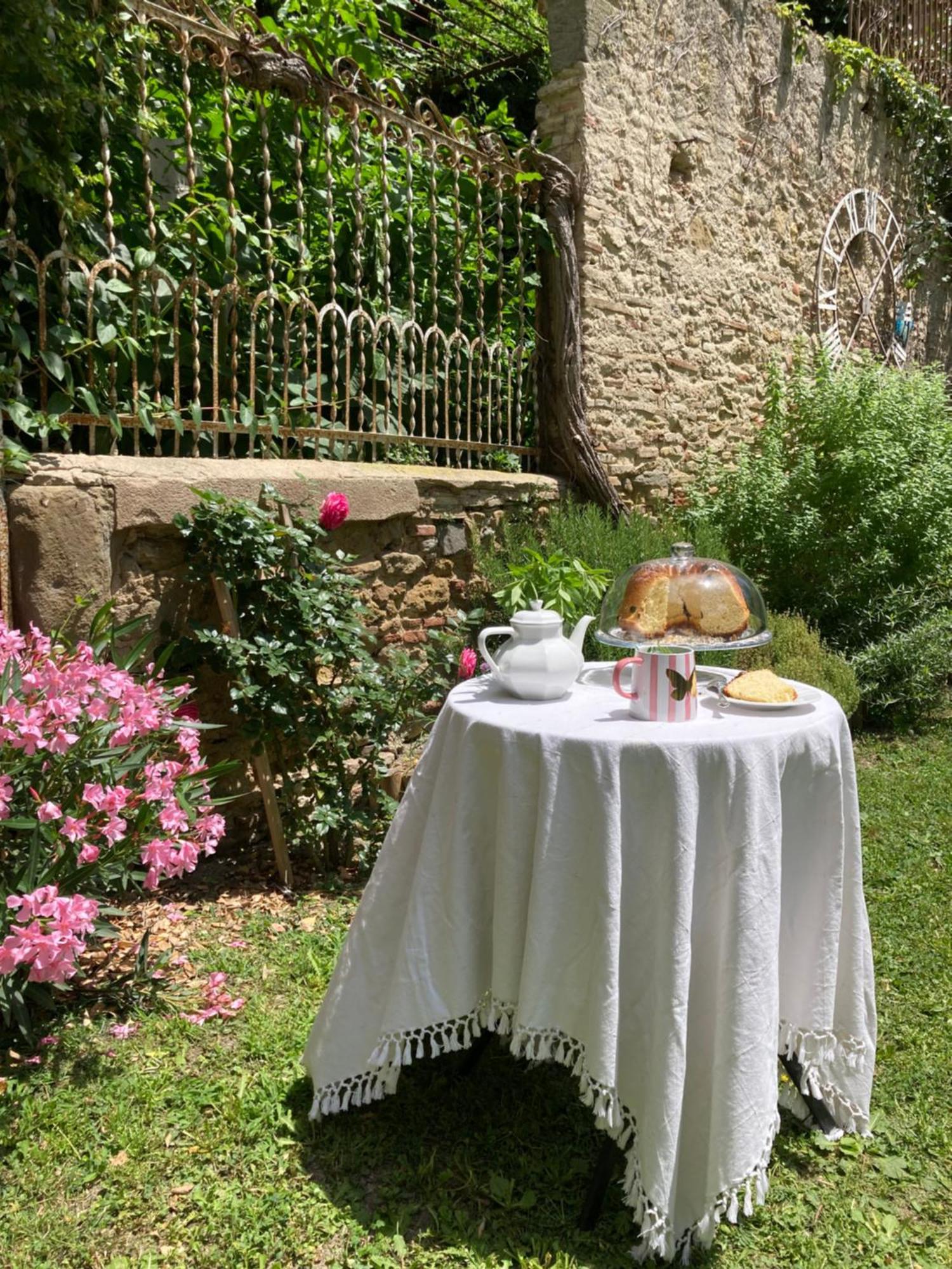 Les Ordalies Hotell Castelnaudary Exteriör bild